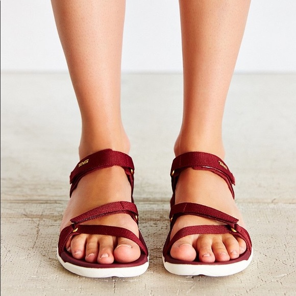 Teva sandals verra Clearance